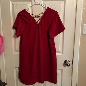 👗 Every S Dress – Gently Worn 👗
❤️ Chic & Flowy with Criss-Cross Back Detail